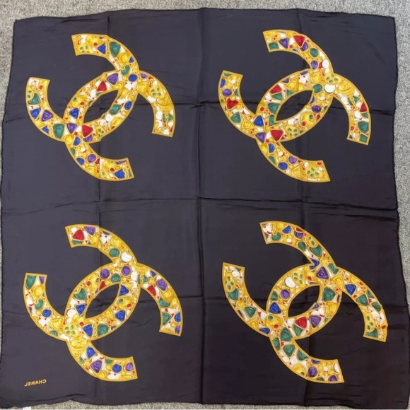 ‼️SOLD‼️ Auth Chanel Double CC Mark Jewel Silk Scarf - Picture 7 of 8